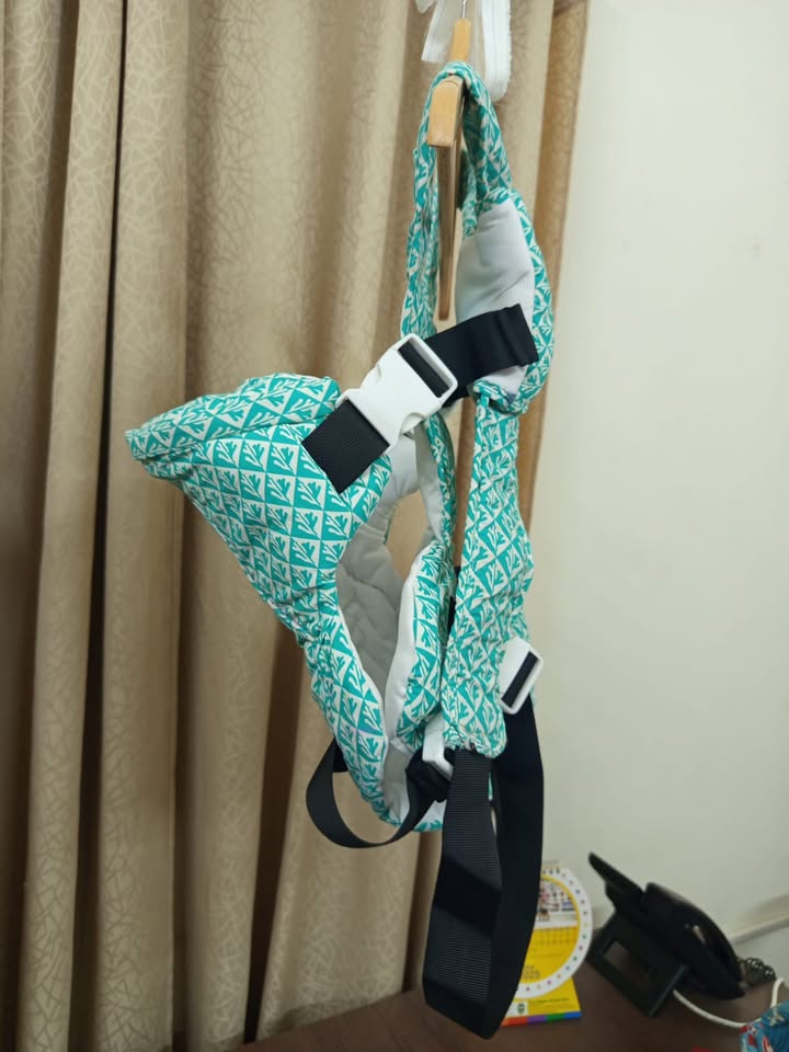 প্রিমিয়াম বেবি ক্যারিয়ার ব্যাগ